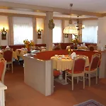 Seeblick 4* Seeon-Seebruck